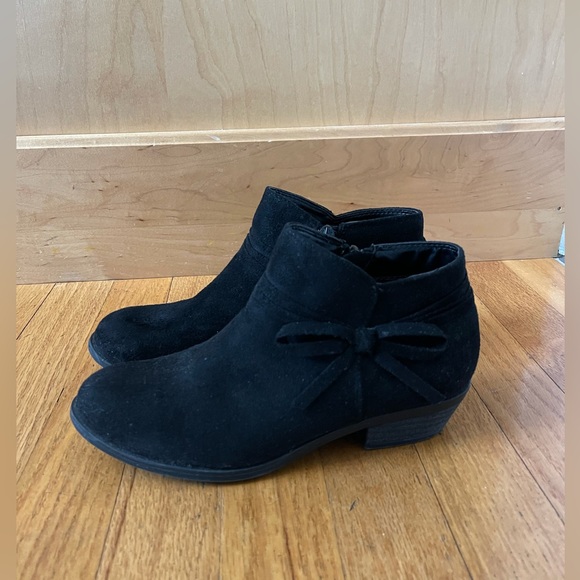 New! Girl Youth Ankle Boots size 3.5M - Picture 1 of 6